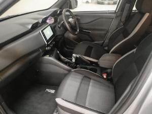 Nissan Magnite 1.0 Turbo Acenta Kuro auto - Image 11