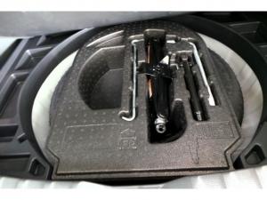 Toyota Corolla Cross 1.8 XS - Image 12