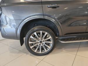 Ford Everest 3.0TD V6 4WD Platinum - Image 10