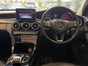 Mercedes-Benz C-Class C180 auto - Image 6