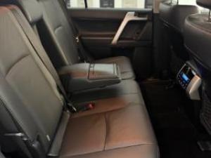 Toyota Land Cruiser Prado 2.8GD VX - Image 9