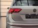 Volkswagen Tiguan R - Thumbnail 6