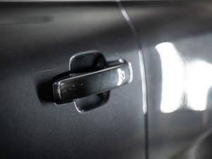 Ford Everest 3.0TD V6 4WD Platinum - Image 12
