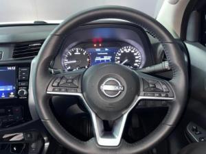 Nissan Navara 2.5DDTi double cab Stealth - Image 17