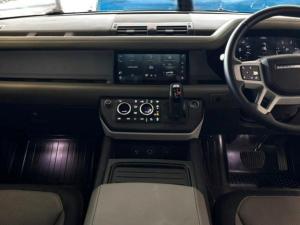 Land Rover Defender 110 D300 X-Dynamic HSE - Image 26