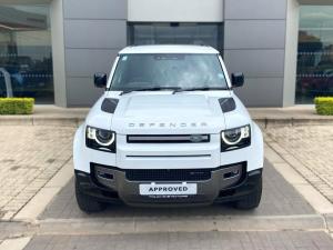 Land Rover Defender 110 D300 X-Dynamic HSE - Image 2