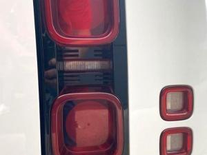 Land Rover Defender 110 D300 X-Dynamic HSE - Image 8