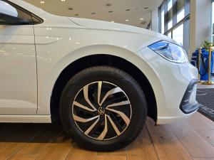 Volkswagen Polo hatch 1.0TSI - Image 8