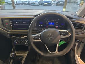 Volkswagen Polo hatch 1.0TSI - Image 8