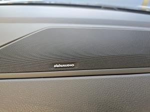 Volkswagen Tiguan 2.0TSI 4Motion Highline - Image 11