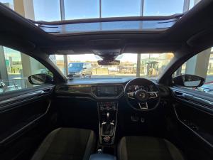 Volkswagen T-Roc 2.0TSI 140kW 4Motion R-Line - Image 17