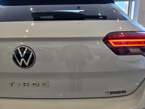 Volkswagen T-Roc 2.0TSI 140kW 4Motion R-Line - Image 19