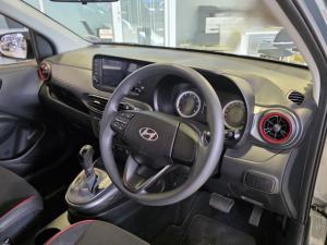 Hyundai Grand i10 1.2 Premium hatch - Image 7