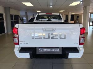 Isuzu D-Max 1.9TD Extended cab LS auto - Image 8