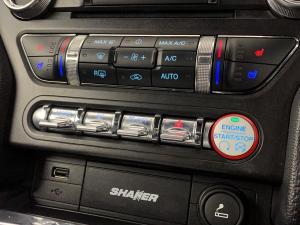 Ford Mustang 2.3 Ecoboost automatic - Image 10