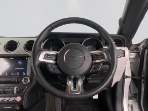 Ford Mustang 2.3 Ecoboost automatic - Image 11