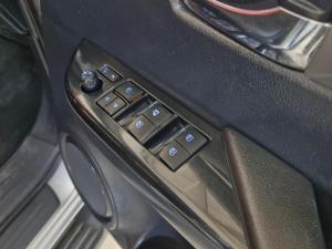 Toyota Hilux 2.8GD-6 double cab 4x4 Raider auto - Image 13
