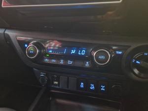 Toyota Hilux 2.8GD-6 double cab 4x4 Raider auto - Image 20
