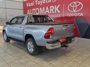 Toyota Hilux 2.8GD-6 double cab 4x4 Raider auto - Image 4