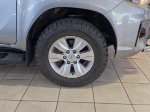 Toyota Hilux 2.8GD-6 double cab 4x4 Raider auto - Image 8