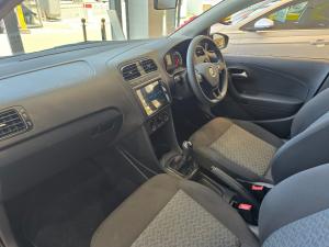 Volkswagen Polo Vivo hatch 1.4 Life - Image 6