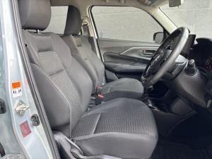 Suzuki Swift 1.2 GLX auto - Image 11