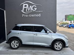 Suzuki Swift 1.2 GLX auto - Image 3