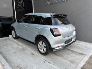 Suzuki Swift 1.2 GLX auto - Image 6