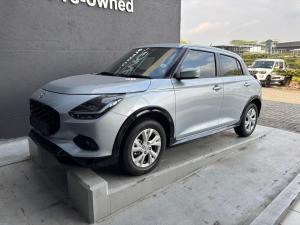 Suzuki Swift 1.2 GLX auto - Image 8