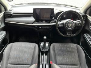Suzuki Swift 1.2 GLX auto - Image 9