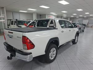 Toyota Hilux 2.8GD-6 double cab 4x4 Raider auto - Image 2
