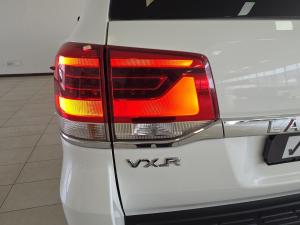 Toyota Land Cruiser 200 4.5D-4D V8 VX-R - Image 22