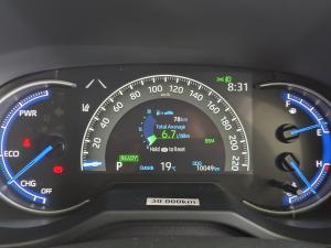 Toyota RAV4 2.5 Hybrid VX E-Four - Image 11