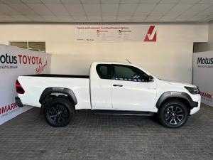 Toyota Hilux 2.8GD-6 Xtra cab Legend auto - Image 3