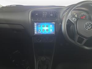 Volkswagen Polo Vivo hatch 1.4 Life - Image 12