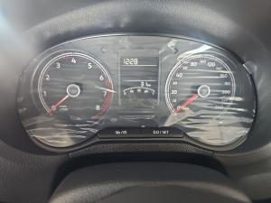 Volkswagen Polo Vivo hatch 1.4 Life - Image 13