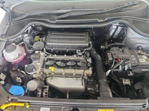 Volkswagen Polo Vivo hatch 1.4 Life - Image 9