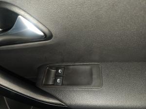 Volkswagen Polo Vivo hatch 1.4 - Image 21
