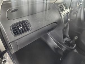 Volkswagen Polo Vivo hatch 1.4 - Image 10