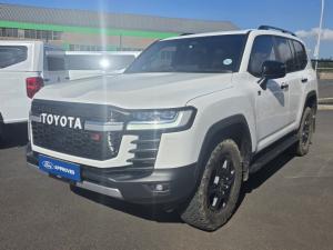 Toyota Land Cruiser 300 3.3D GR-Sport - Image 2