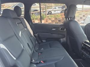 Toyota Land Cruiser 300 3.3D GR-Sport - Image 9