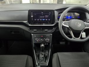 Volkswagen T-Cross 1.0TSI auto - Image 9
