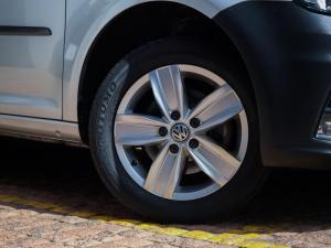 Volkswagen Caddy Maxi 2.0TDI crew bus - Image 2