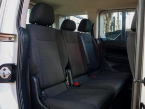 Volkswagen Caddy Kombi 1.6 - Image 11