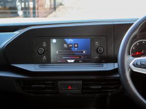 Volkswagen Caddy Kombi 1.6 - Image 14