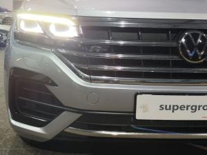 Volkswagen Touareg V6 TDI Executive R-Line - Image 13