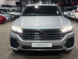 Volkswagen Touareg V6 TDI Executive R-Line - Image 4