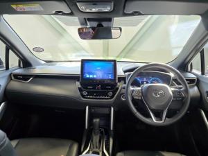 Toyota Corolla Cross 1.8 HEV XR - Image 16