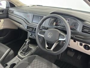 Volkswagen Polo sedan 1.6 auto - Image 4
