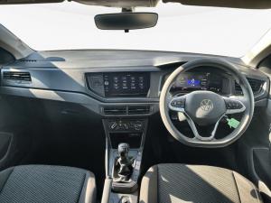 Volkswagen Polo hatch 1.0TSI - Image 11